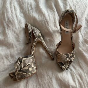 Steve Madden Snake Print Open Toe Platform Pumps